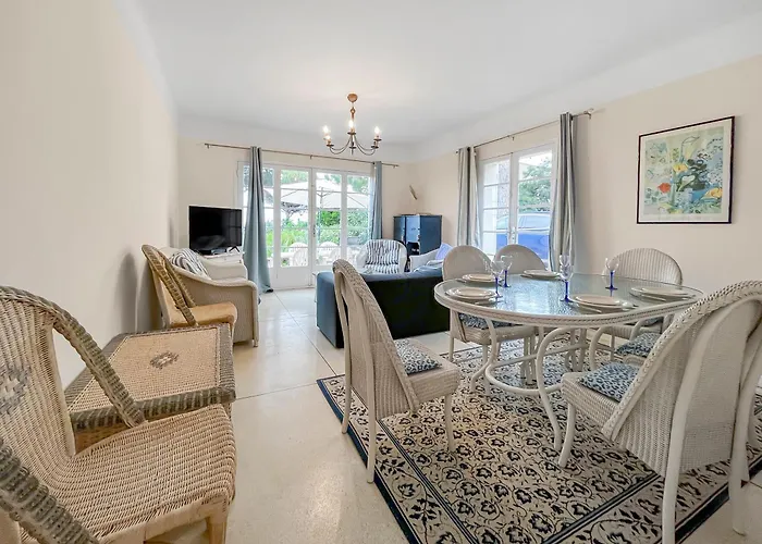 Oasis Familiale Pres Des Plages Sainte-Maxime