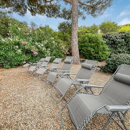 Oasis Familiale Pres Des Plages Holiday home *