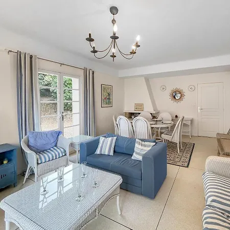 Holiday home Oasis Familiale Pres Des Plages *